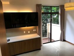 Holland Link (D10), Terrace #575493581